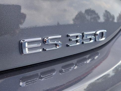 New 2025 Lexus ES 350 w/ Premium Package image 10