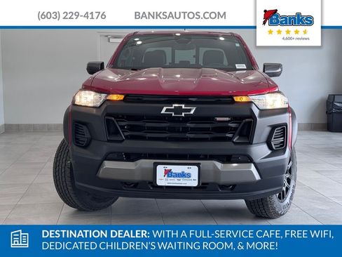 Certified 2025 Chevrolet Colorado Trail Boss AWD/4WD image 3