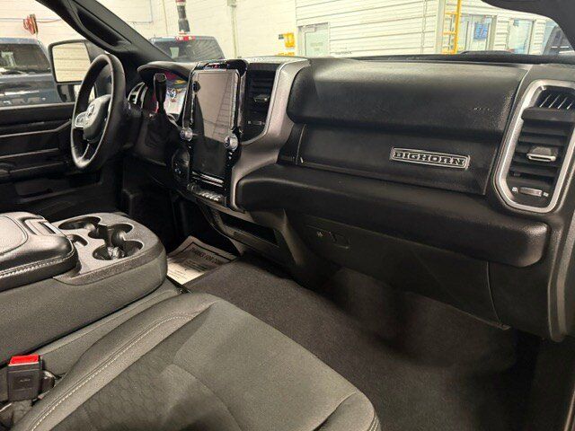 Used 2025 RAM 2500 Big Horn AWD/4WD image 9