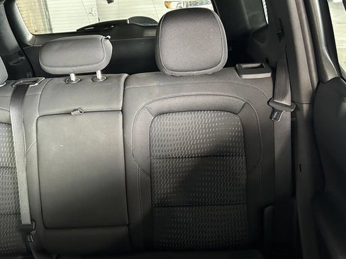 Used 2025 Chevrolet Equinox LT AWD/4WD image 13