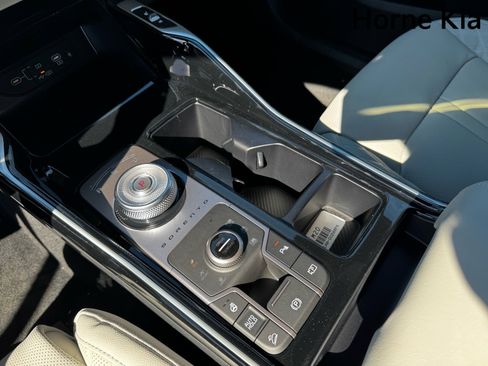 New 2026 Kia Sorento SX Prestige image 18