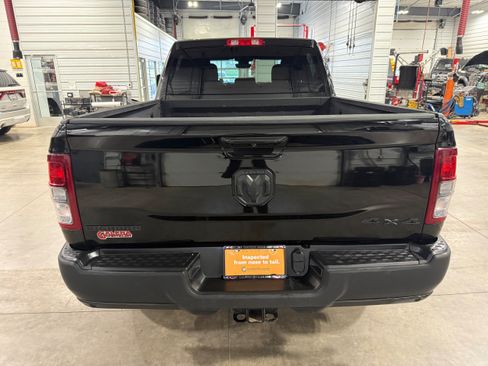Certified 2024 RAM 2500 Big Horn w/ Night Edition AWD/4WD image 25