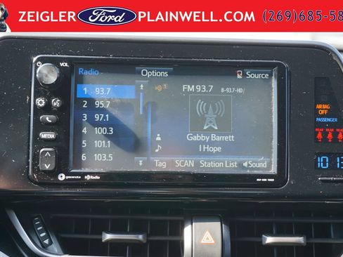 Used 2018 Toyota C-HR XLE FWD image 19