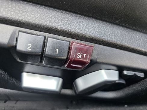 Used 2018 BMW M4 Coupe image 13