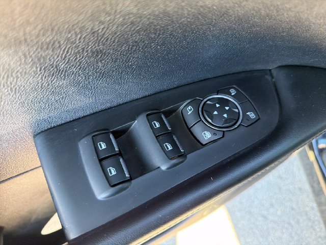 Used 2020 Lincoln Nautilus Premier w/ Equipment Group 101A AWD/4WD image 17