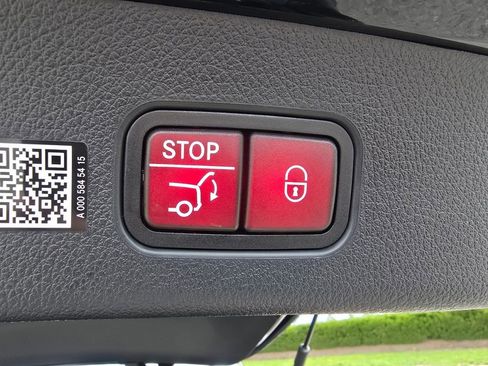 Certified 2026 Mercedes-Benz GLC 300 4MATIC image 21