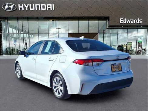 Used 2025 Toyota Corolla LE image 5