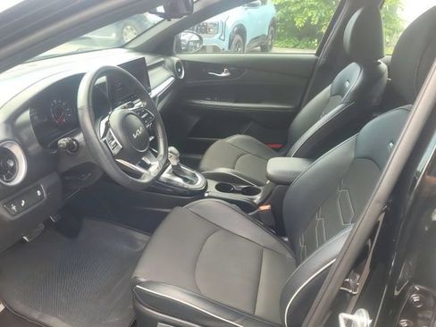 Certified 2023 Kia Forte GT-Line FWD image 11