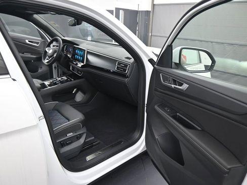 New 2026 Volkswagen Atlas Cross Sport SEL Premium R-Line AWD/4WD image 43