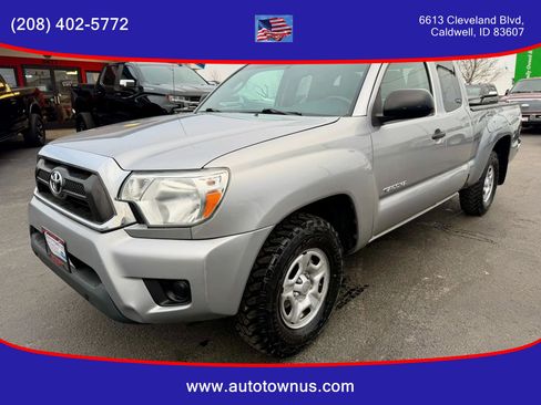 Used 2014 Toyota Tacoma 2WD Access Cab w/ SR5 Package image 1