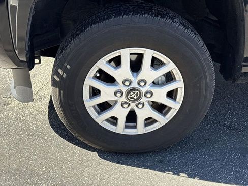 Used 2024 Toyota Tacoma SR5 image 29