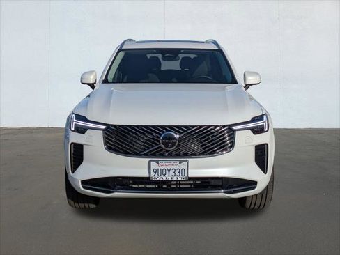 Used 2025 Volvo XC90 B6 Plus w/ Protection Package Premier image 8