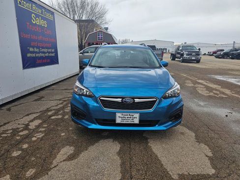 Used 2018 Subaru Impreza 2.0i Premium image 3