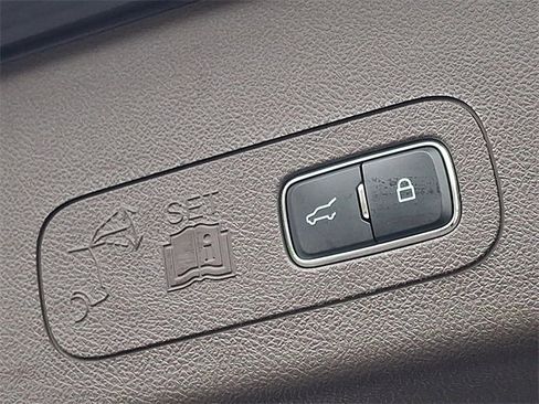 Certified 2024 Lincoln Aviator Reserve w/ Equipment Group 201A image 31