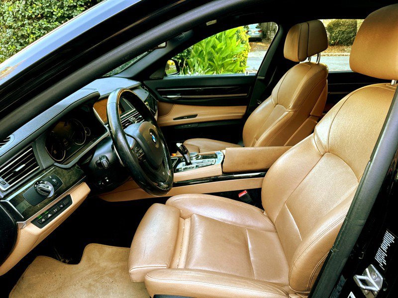 Used 2015 BMW 740Li xDrive AWD/4WD image 17