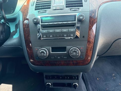 Used 2007 Cadillac DTS FWD image 15