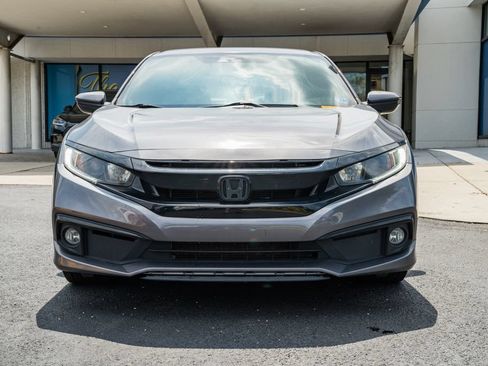 Used 2019 Honda Civic Sport image 2