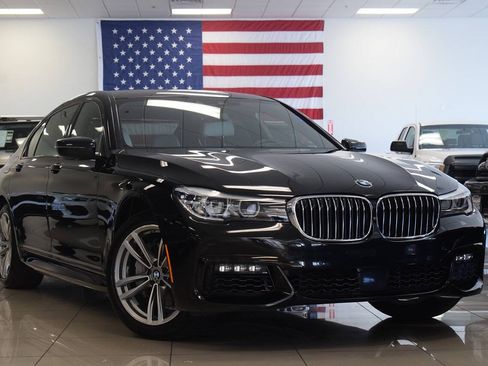 Used 2017 BMW 740i RWD image 1