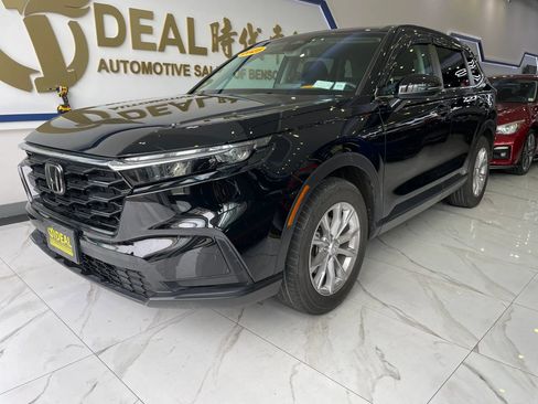 Used 2025 Honda CR-V EX image 4