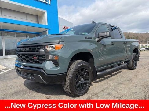 Used 2026 Chevrolet Silverado 1500 Custom Trail Boss w/ Turbomax Blackout Package AWD/4WD image 1