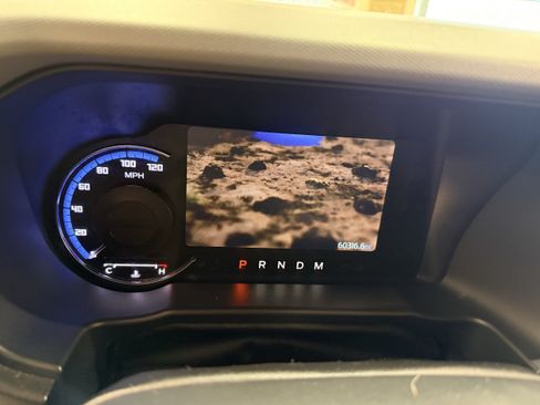 Used 2021 Ford Bronco 2-Door AWD/4WD image 5