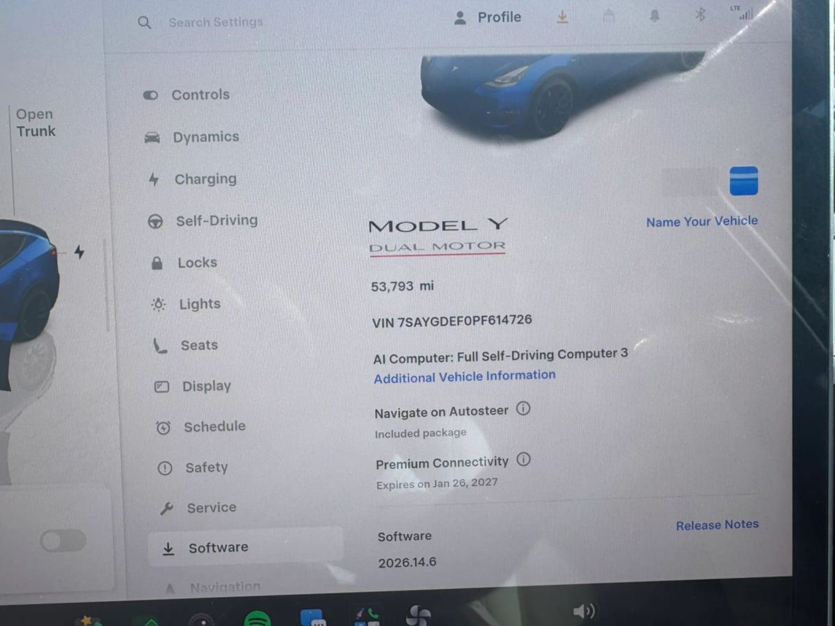 Used 2023 Tesla Model Y Performance AWD/4WD image 4