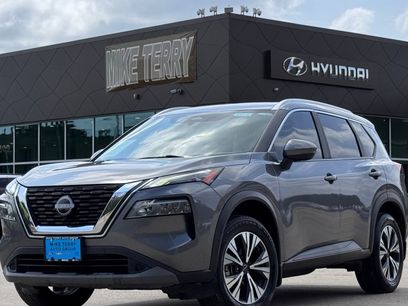 Used 2023 Nissan Rogue SV w/ SV Premium Package