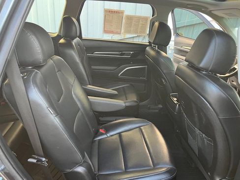Used 2023 Kia Telluride S w/ S Sunroof Package image 14