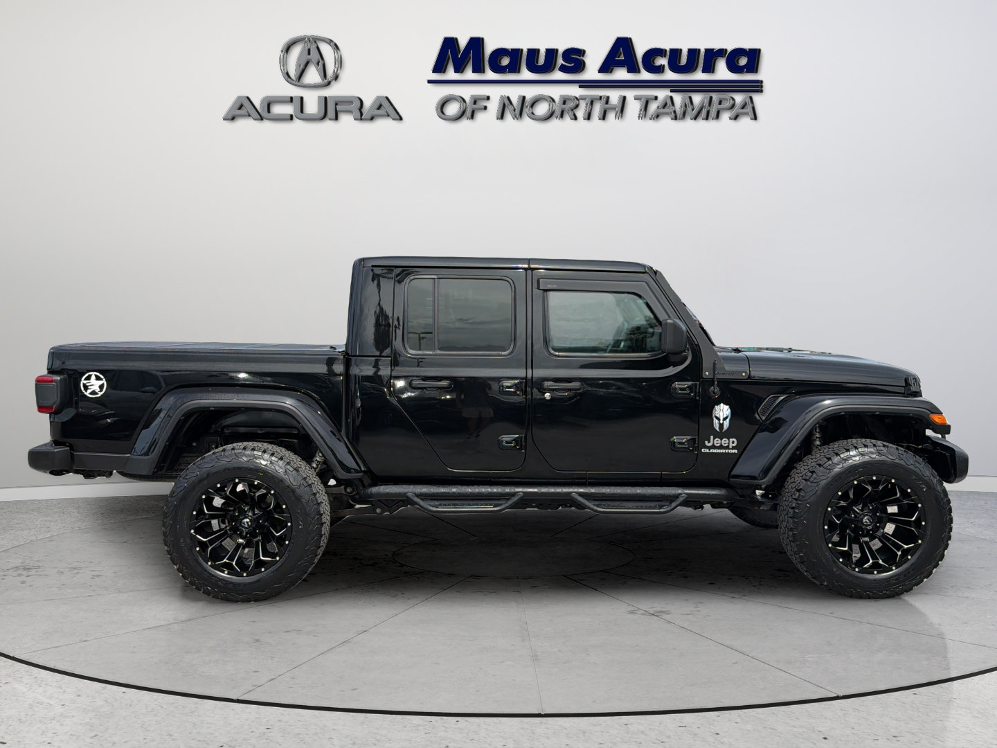 Used 2021 Jeep Gladiator Overland AWD/4WD image 13