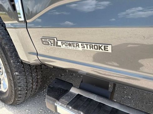 New 2026 Ford F250 Lariat w/ Chrome Package AWD/4WD image 19