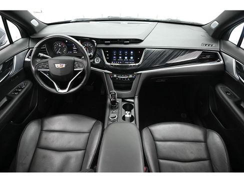 Used 2025 Cadillac XT6 Premium Luxury w/ Technology Package image 30