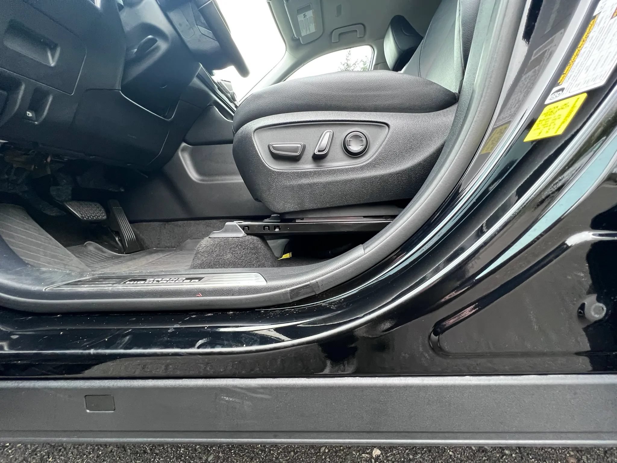 Used 2024 Toyota Grand Highlander AWD Hybrid image 15