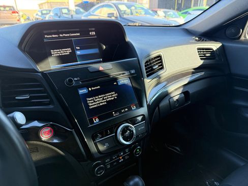 Used 2019 Acura ILX w/ Premium & A-SPEC Package image 19