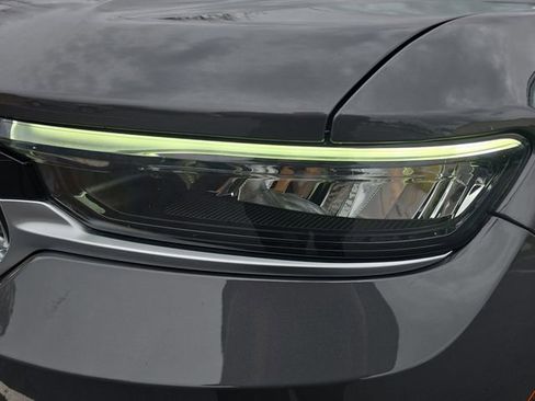 Used 2025 Jeep Grand Cherokee Summit image 34