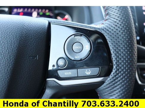 Used 2025 Honda Passport Black Edition image 13