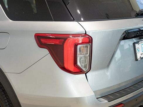 Used 2023 Ford Explorer ST w/ Equipment Group 401A image 9