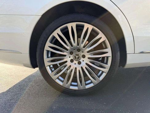 Certified 2019 Mercedes-Benz S 560 4MATIC Sedan image 30