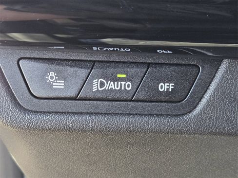 Certified 2025 BMW X1 xDrive28i w/ Convenience Package image 25