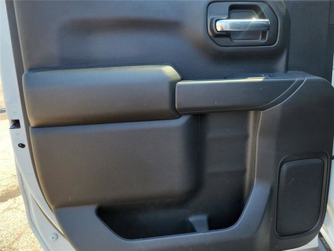 Used 2024 Chevrolet Silverado 1500 Custom Trail Boss w/ LPO, Dark Essentials Package AWD/4WD image 15