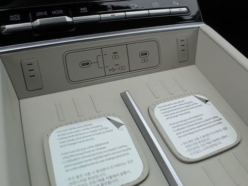 New 2026 Hyundai Santa Fe Calligraphy AWD/4WD image 23