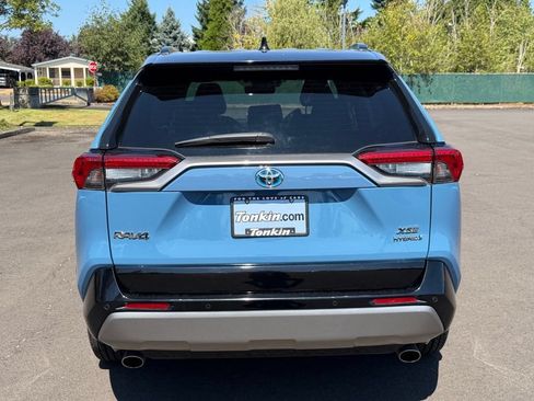 Used 2022 Toyota RAV4 XSE AWD/4WD image 7