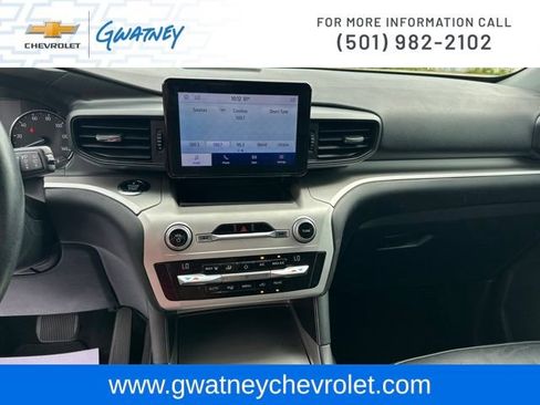 Used 2020 Ford Explorer XLT RWD image 17