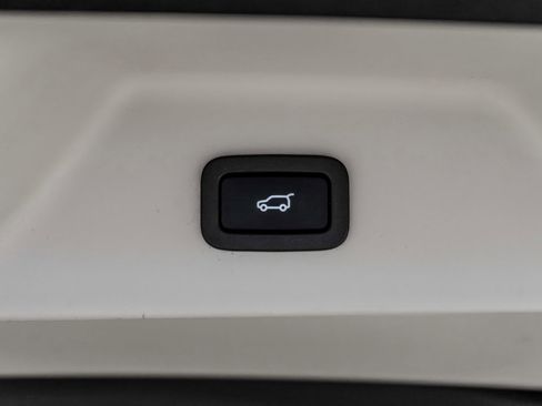 Used 2019 Land Rover Range Rover HSE image 35