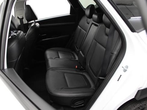 Used 2023 Hyundai Tucson Limited AWD/4WD image 19