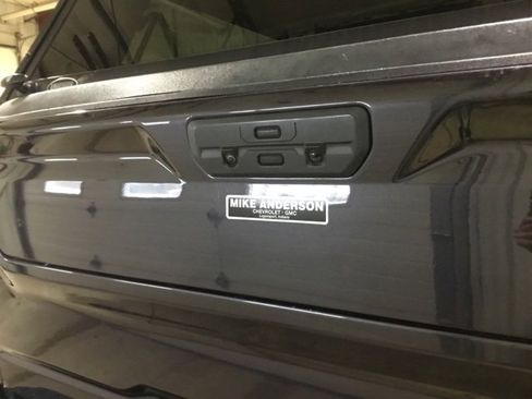 Used 2021 GMC Sierra 2500 Denali w/ Denali Black Diamond Edition image 25