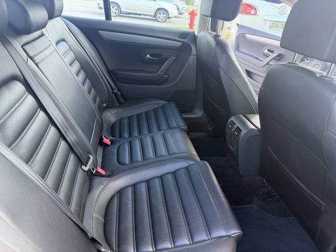 Used 2013 Volkswagen CC Sport FWD image 21