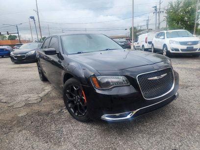 Used 2019 Chrysler 300 S