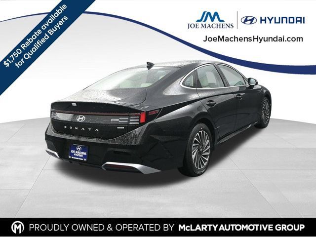 New 2026 Hyundai Sonata SEL FWD image 8