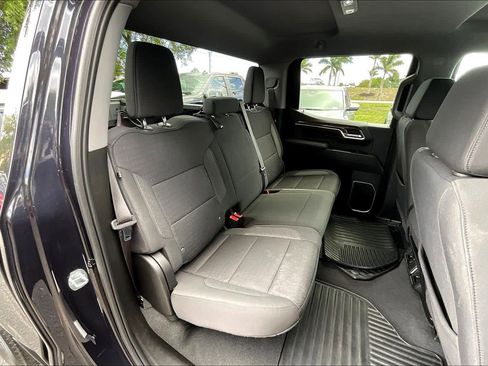 Certified 2023 Chevrolet Silverado 1500 LT AWD/4WD image 23