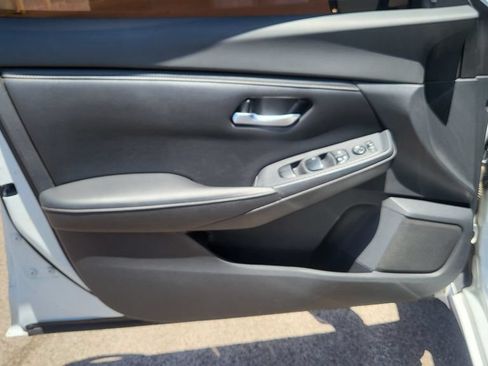 Used 2020 Nissan Sentra SV w/ Electronics Package FWD image 25